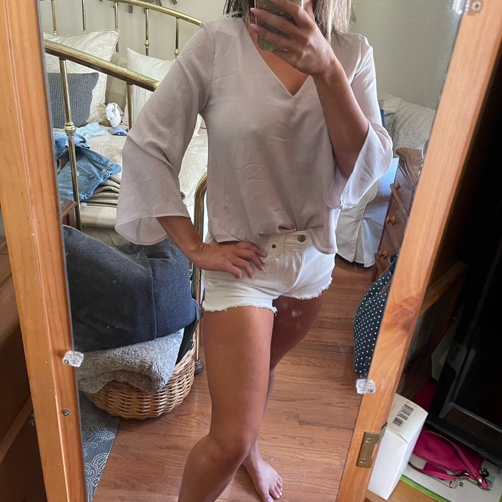 Nude shirt